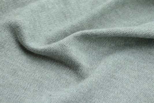How to Spot High-Quality Wool (Before You Buy)